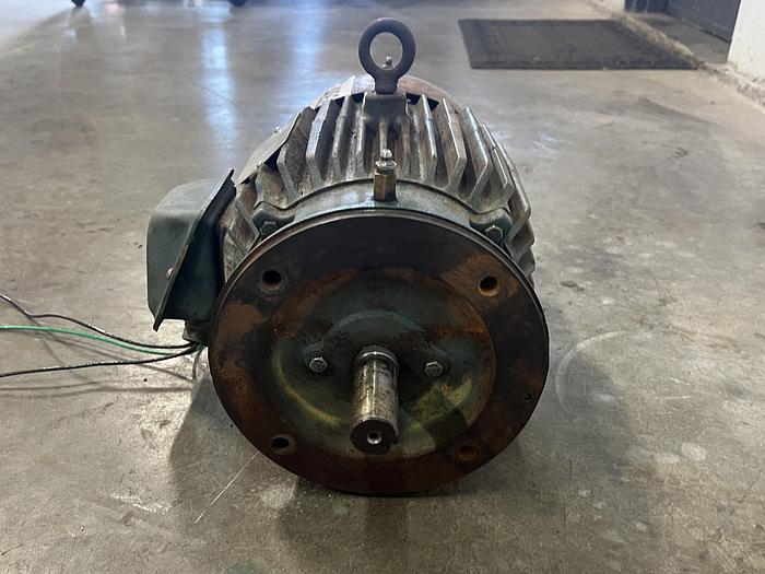 Used Reliance Electric P18G3833A 5 Hp Motor