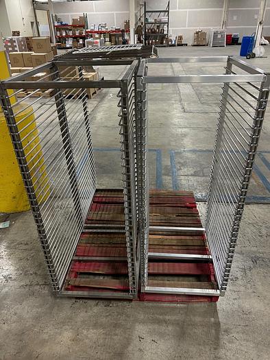 Used Avantco 2-Door Refrigerator 178A49RHC