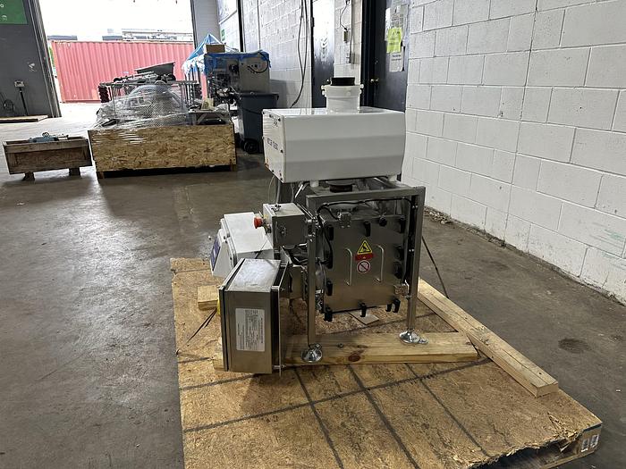 Used Mettler-Toledo Safeline GF Metal Detector