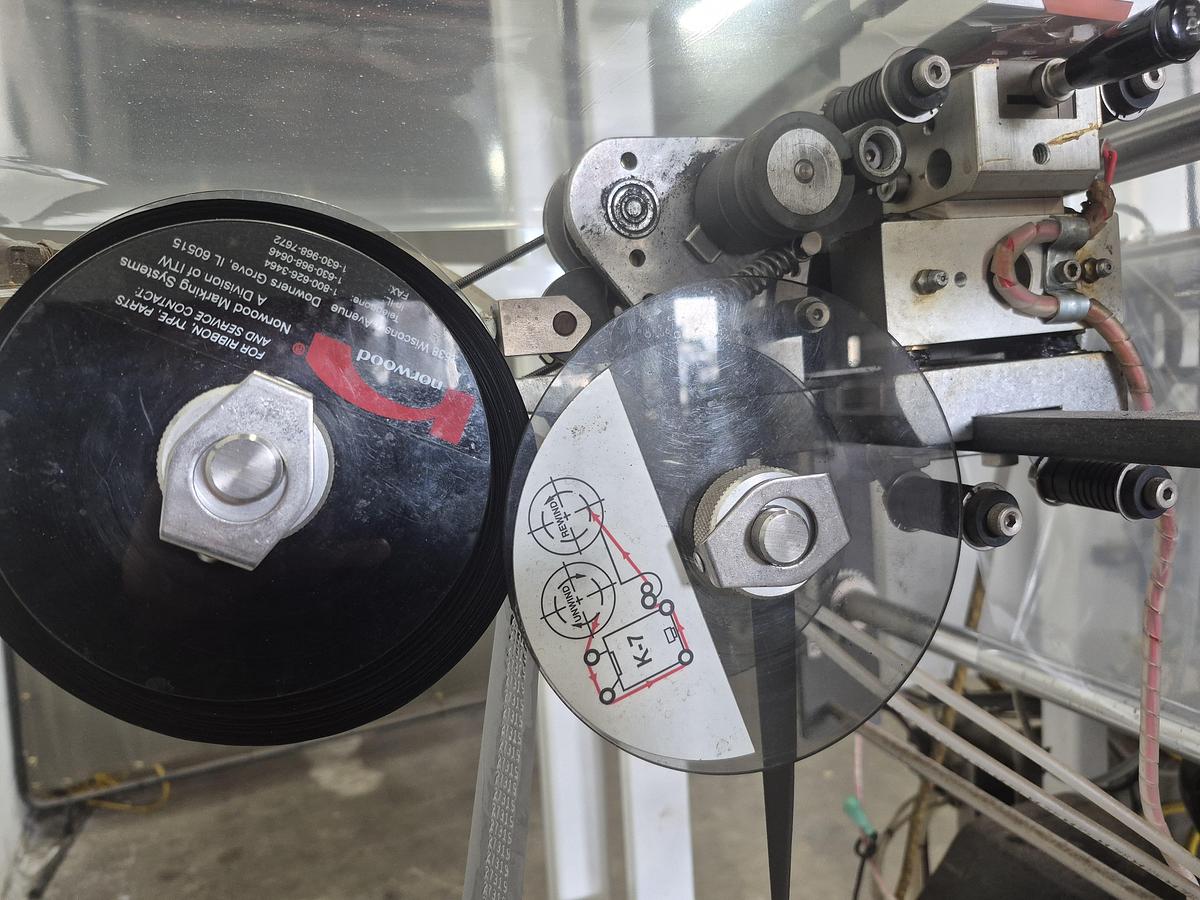 Used Matrix Packaging Machinery Vertical Form-fill-Seal Bagger