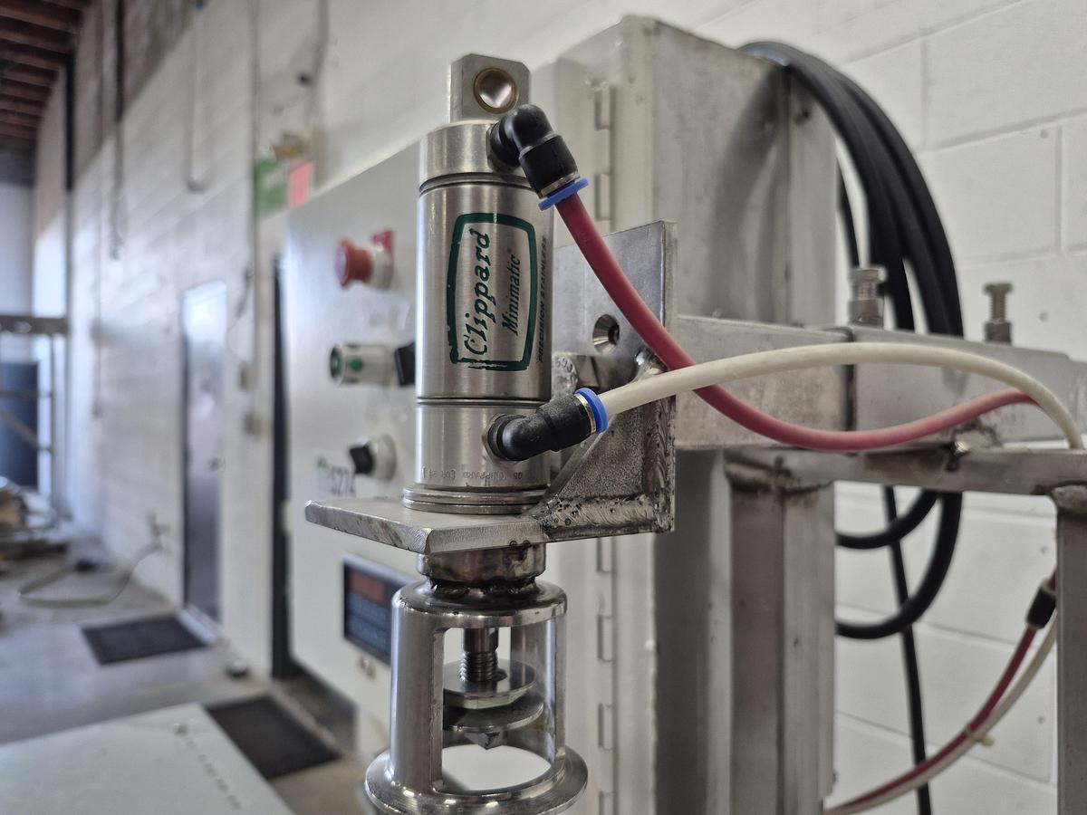 Used All-Fill Automatic Inline Single-Head Bottle Filler with Conveyor