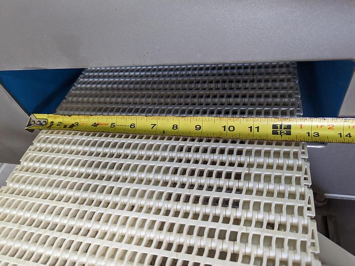 Used Loma IQ2 Metal Detector