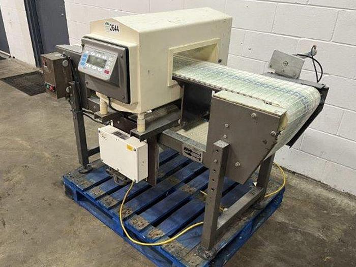 Used Goring Kerr DSP 2 Metal Detector