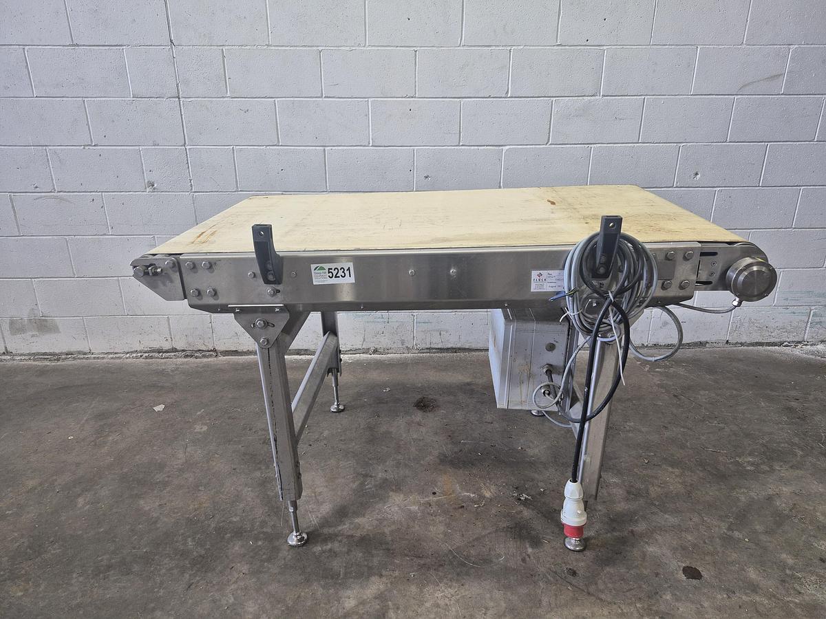Used 4.75 ft Flat Belt Conveyor