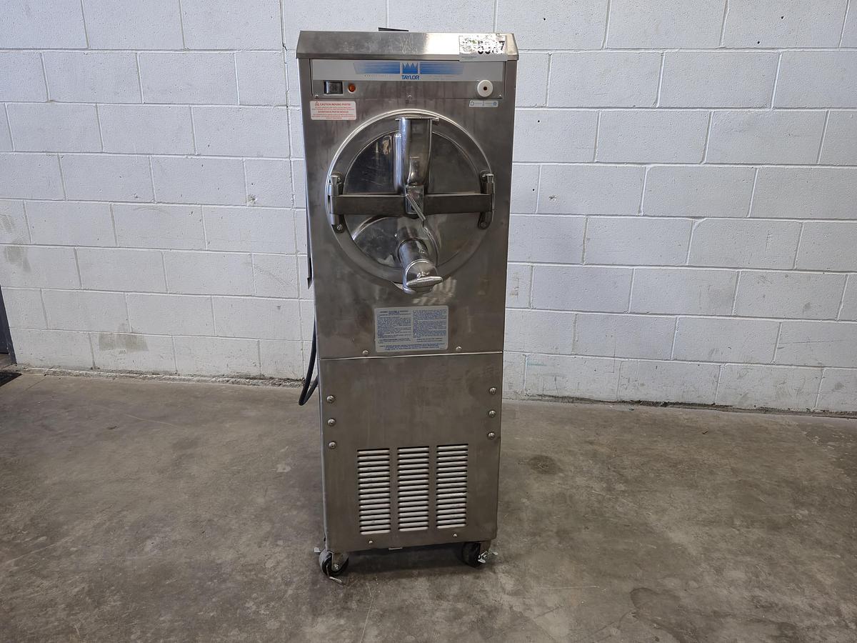 Used Taylor 220-33 Commercial Soft Serve Machine