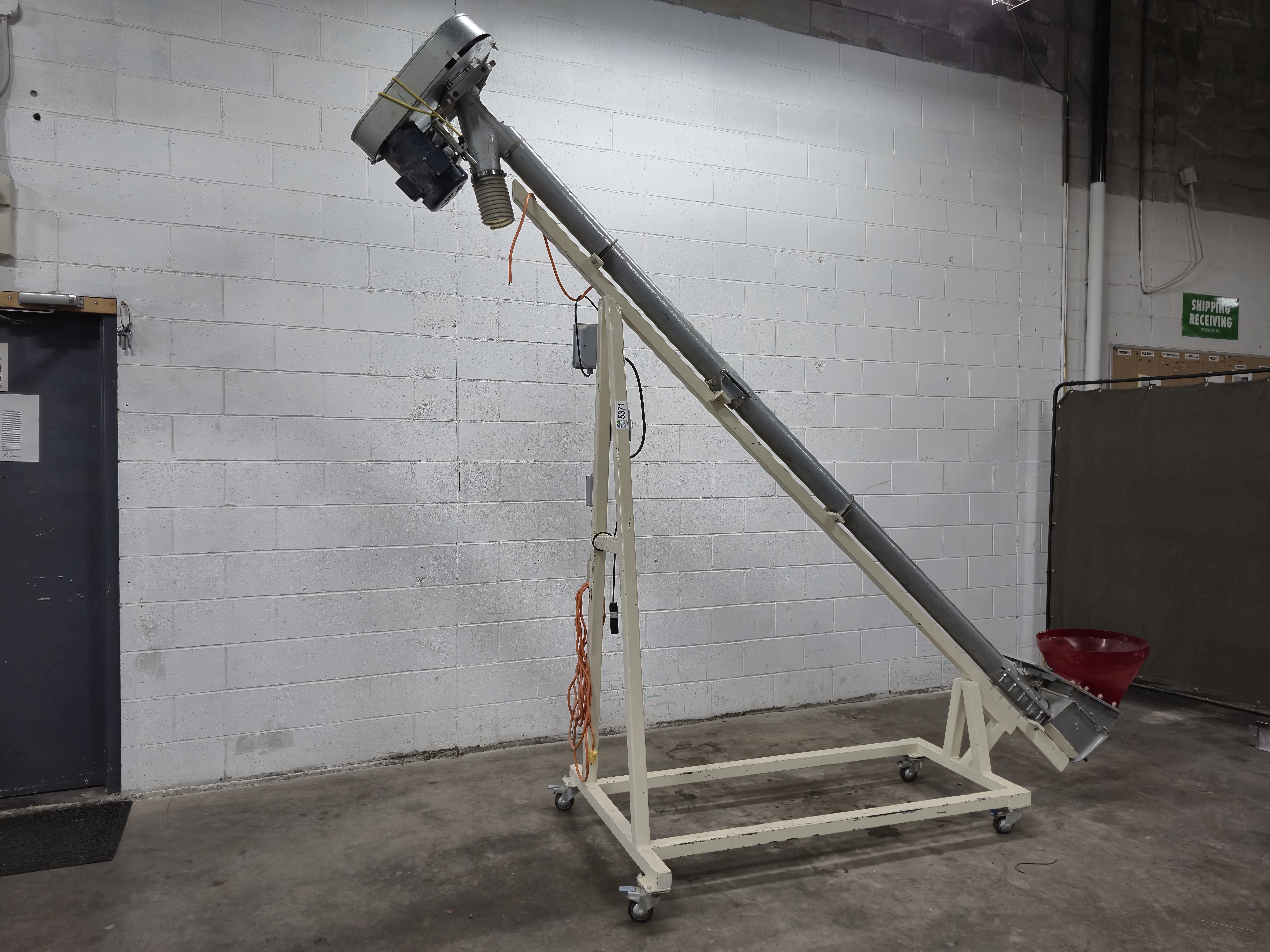 Used Portable Stainless Steel Inclined Screw Conveyor with Hopper