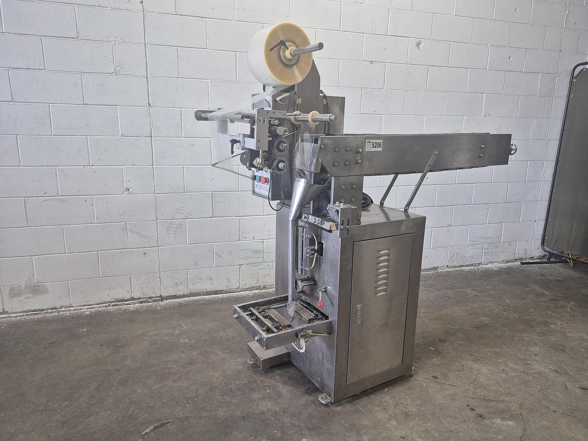 Used Automatic Vertical Packaging Machine with Chain Hopper