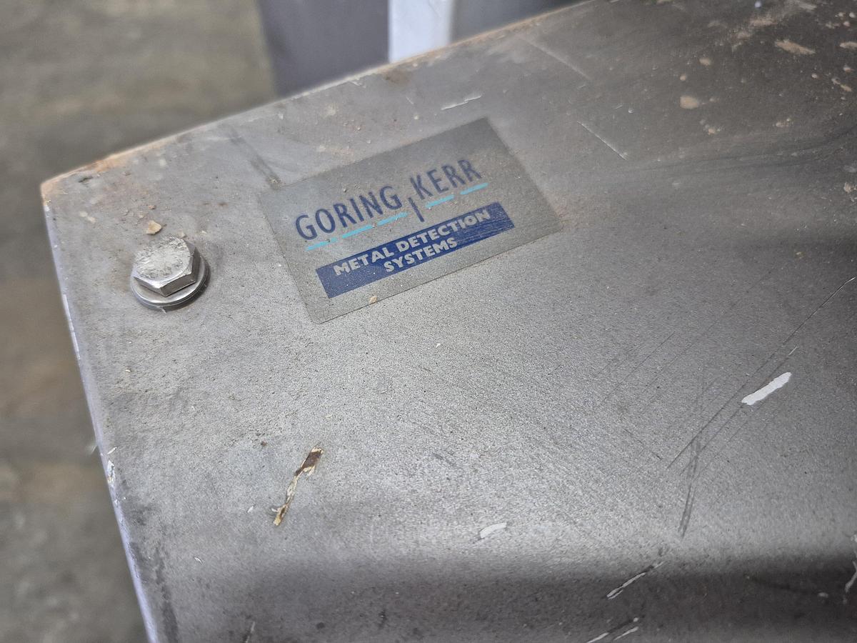Used Goring Kerr DSP2 Metal Detector 