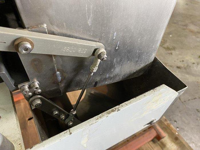 Used GP 900-2 Linear Netweigh Filler