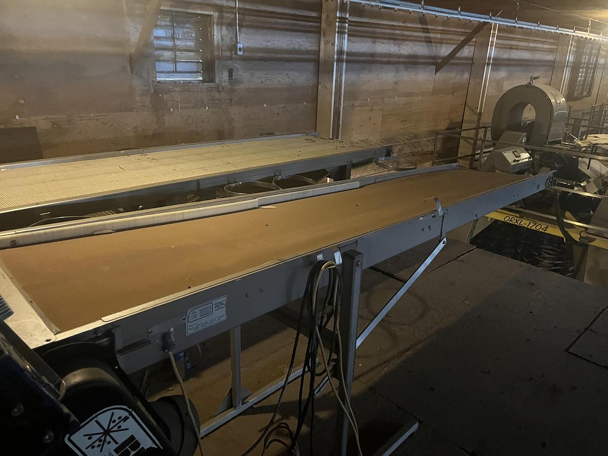 Used 10ft Adjustable Flat Belt Conveyor