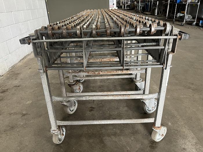 Used NestaFlex 376 Flexible Roller Conveyor
