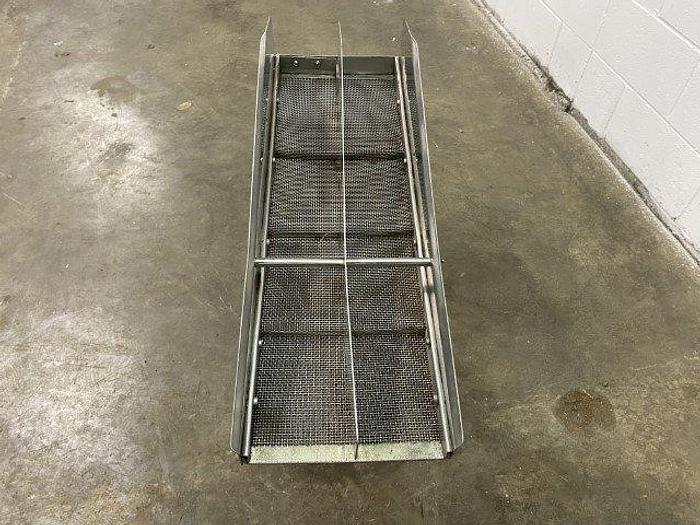 Used FMC Syntron Vibratory Tablet Deduster