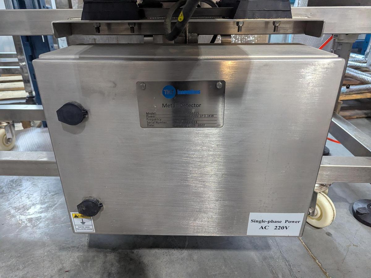 Used TKT Innovations Metal Detector