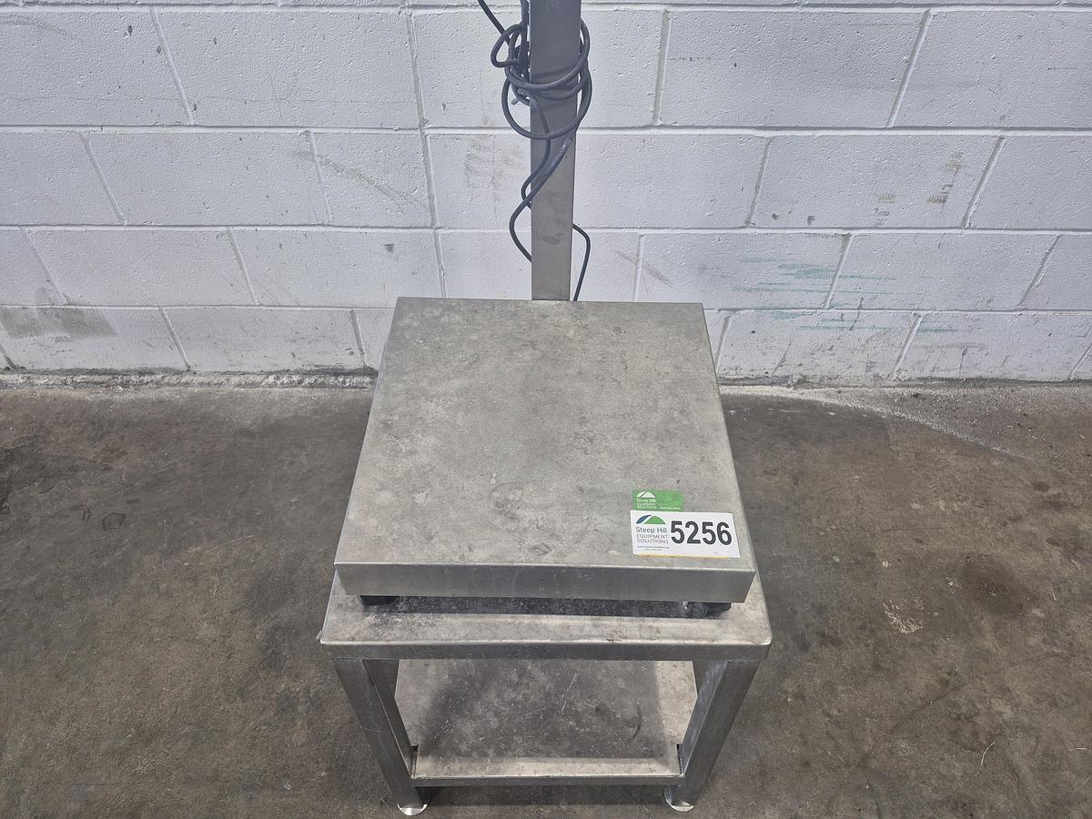 Used Rice Lake 710 Bench Scale