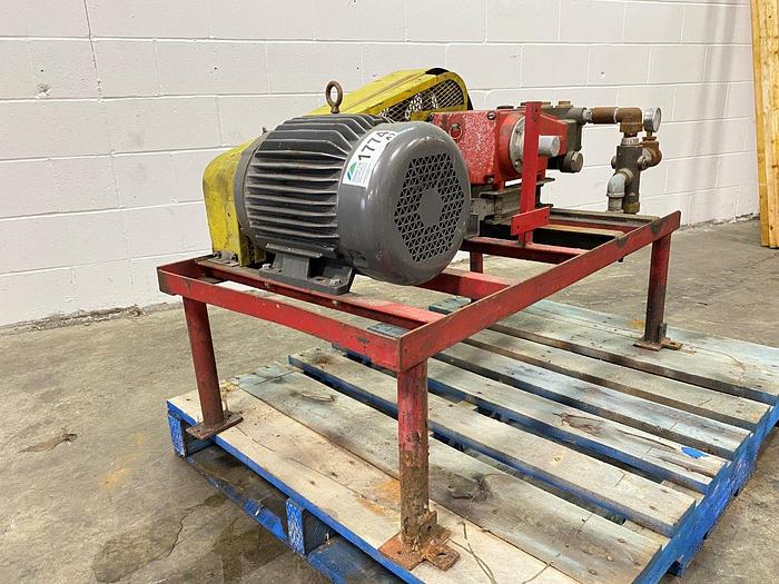 Used GIANT LP122W Positive Displacement Pump