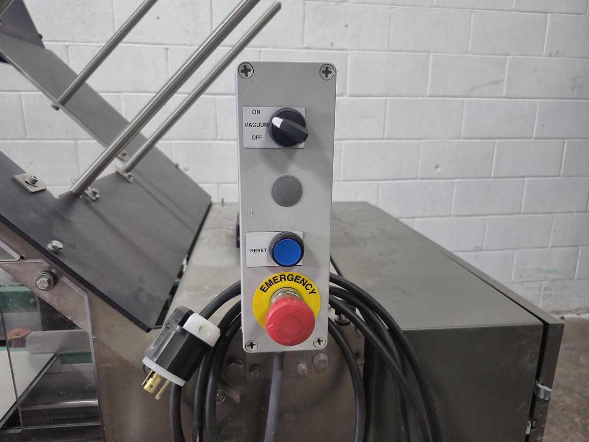 Used Econocorp Econoseal E 2000 Horizontal Cartoner