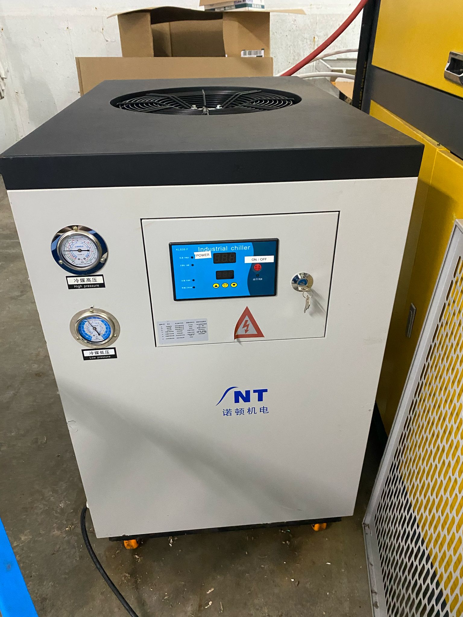 Used Berg Water-Blow Molding Machine