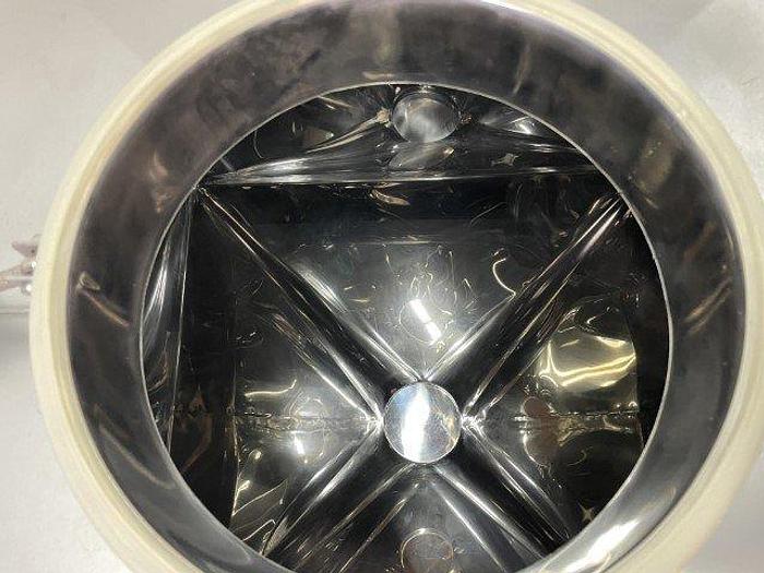 Used 40 Cu.ft. Storage Tote