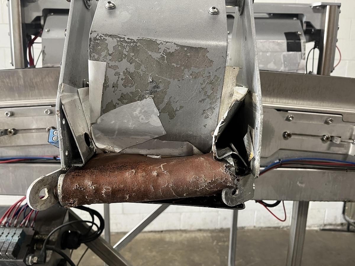 Used Hayley Manufacturing Diverting Conveyor System