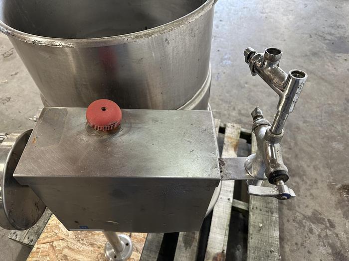 Used Cleveland 25 Gal. Tilting Kettle