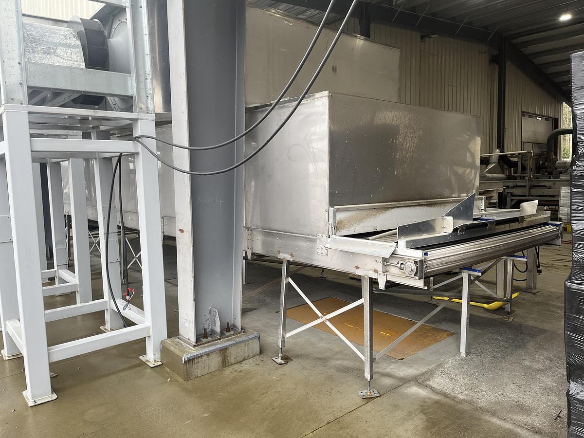Used 4-Fan Conveyor Dryer