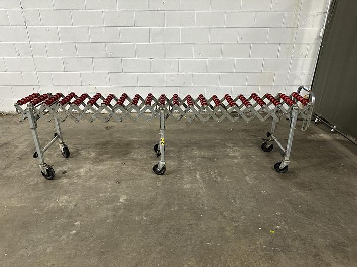 Used NestaFlex 226 Expandable Conveyor