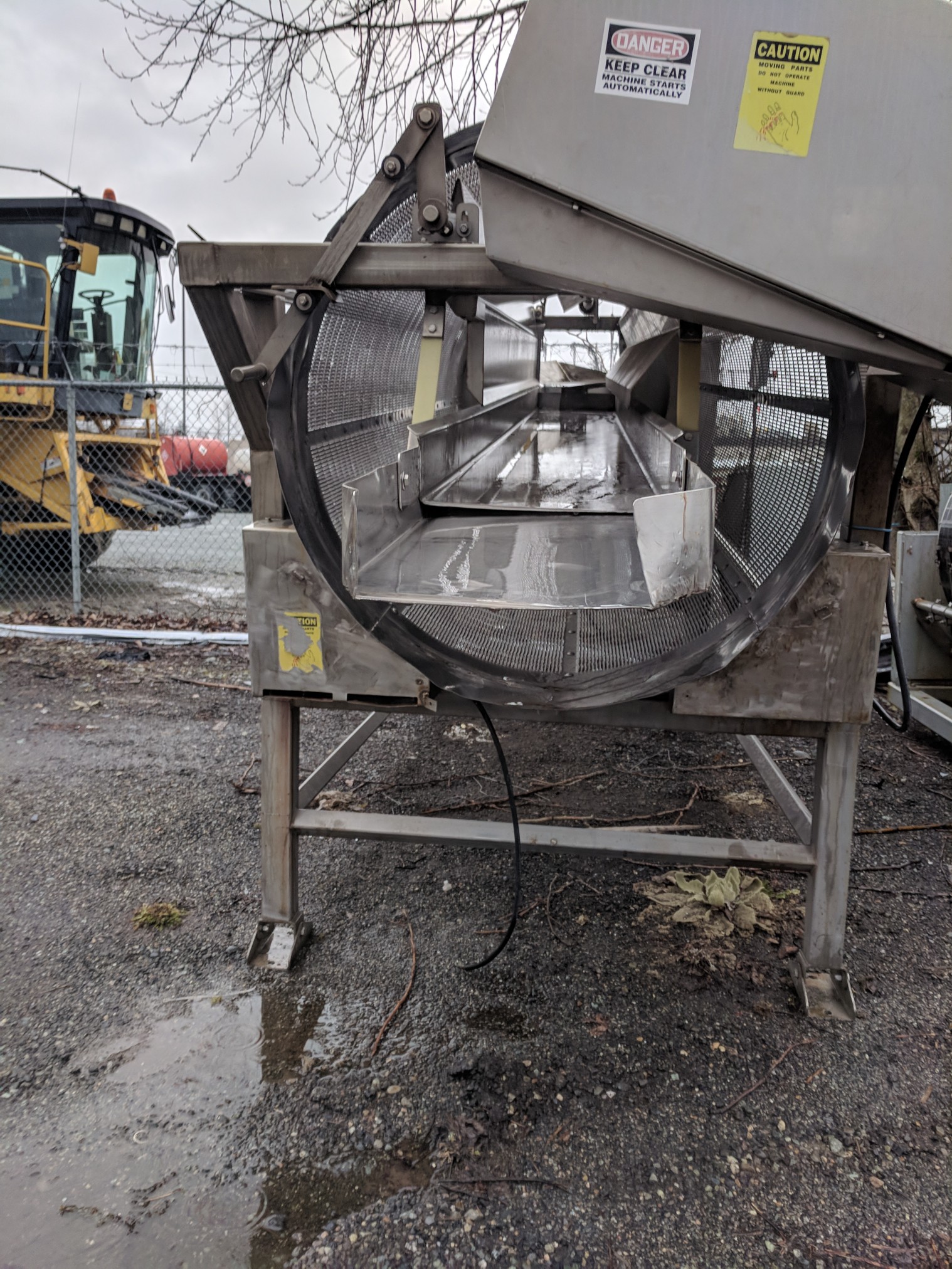 Used Hughes Unsnipped Bean Remover (2 Available)