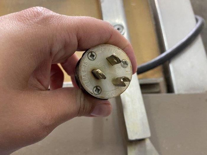 Used Kwik Lok 872B Automatic Bag Closer