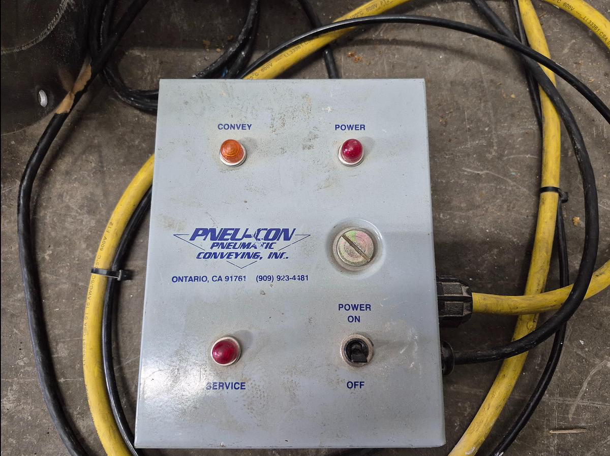 Used Pneu-Con Vacuum Loader