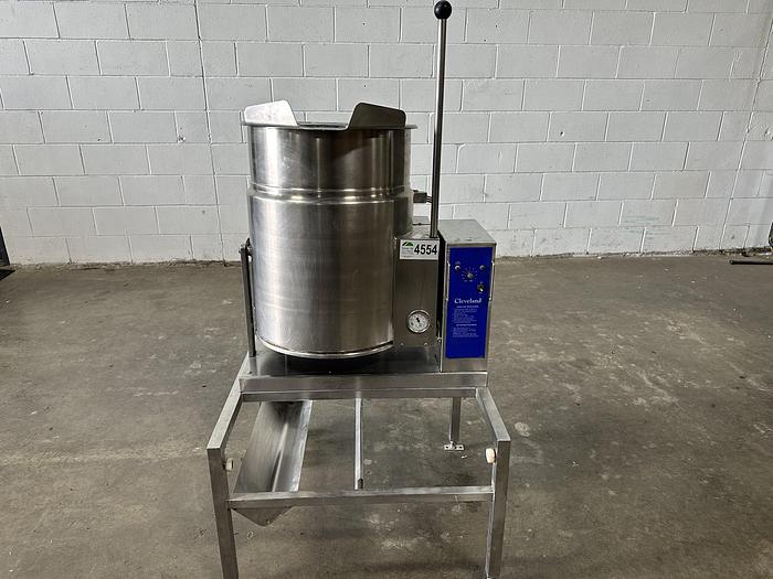 Used Cleveland KGT-12T 12 Gallon 2/3 Steam Jacketed Kettle 