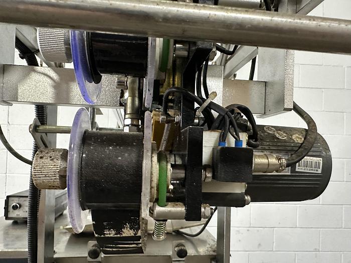 Used Vertical Form Fill Sachet Machine with Auger Filler