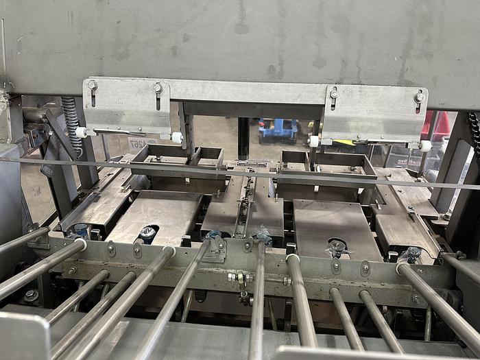 Used A.E.Randles 9-32 Automatic Tray Former
