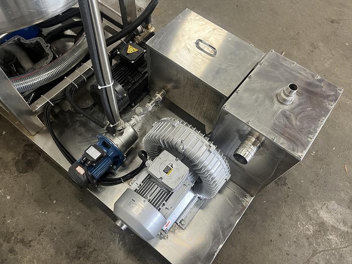 Used 1,000L Mixing Tank w/ Pumps