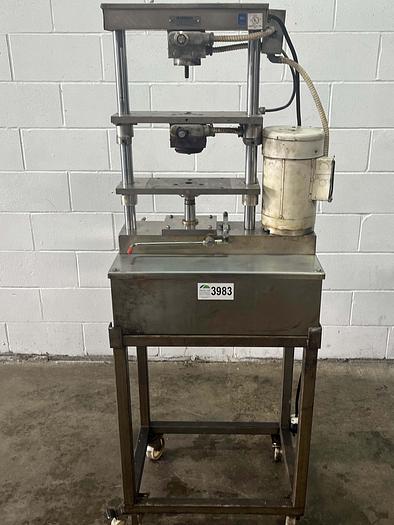 Used Comtec 2200 Pie Crust Press