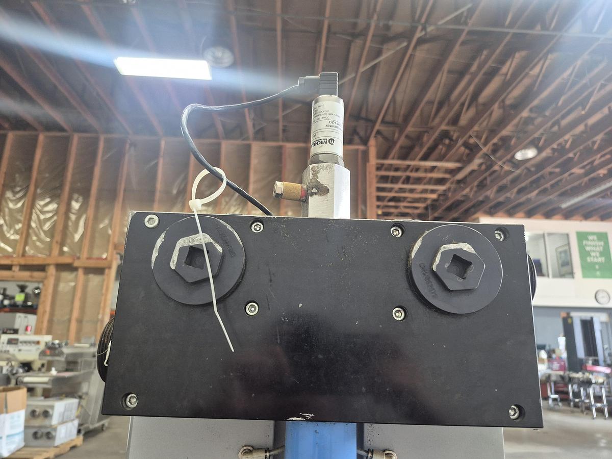 Used Walker Filtration Compressed Air Dryer