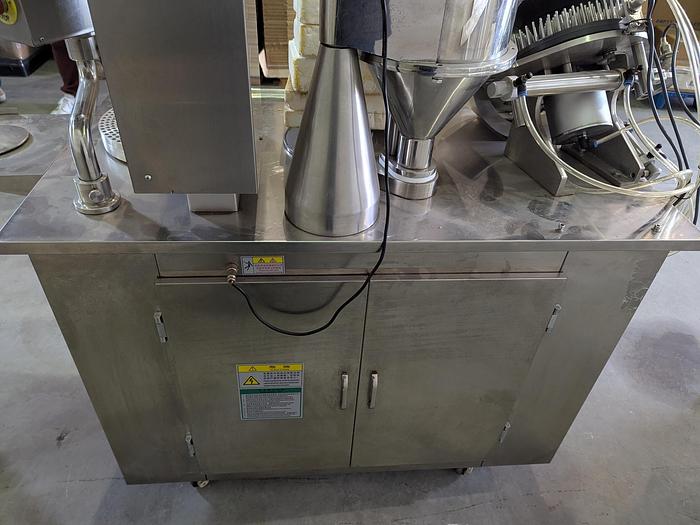 Used Semi-Auto Capsule Filling Machine