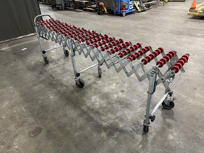 Used NestaFlex 226 Expandable Conveyor