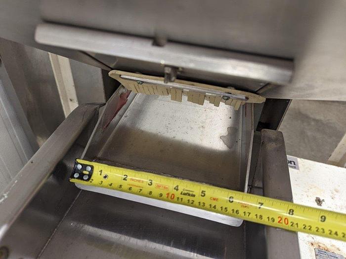 Used Syntron Vibratory Feeder With Hopper