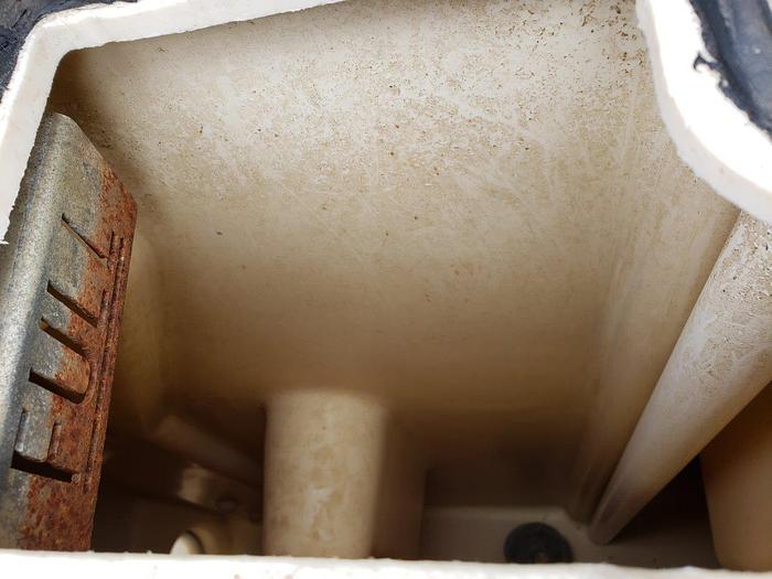 Used Tennant 7300 Ride-on Floor Scrubber