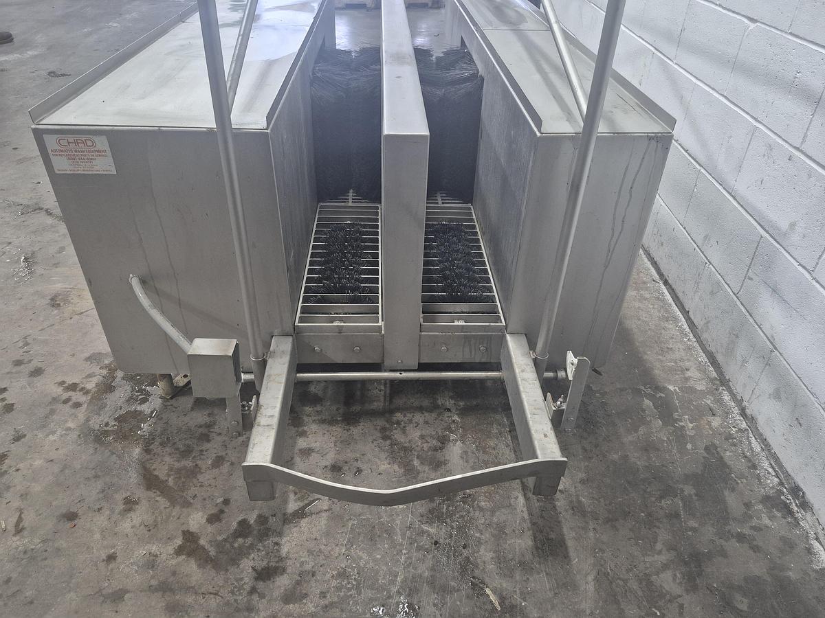 Used Chad Equipment Walk-Through Boot Scrubber