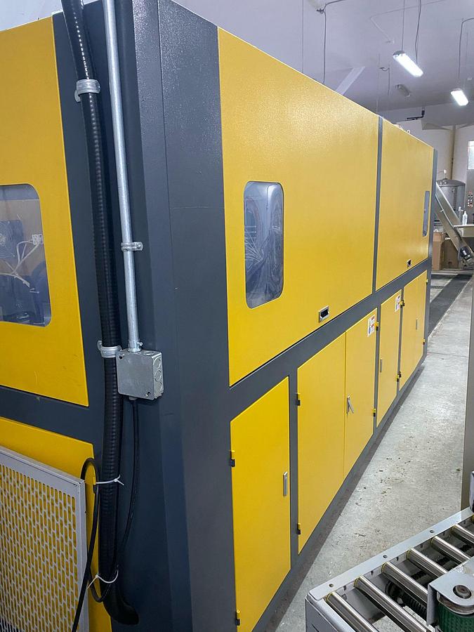 Used Berg Water-Blow Molding Machine