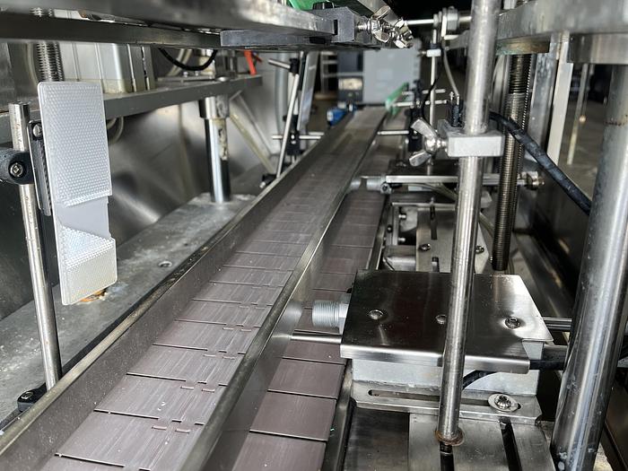 Used 6-Head Bottle Filler