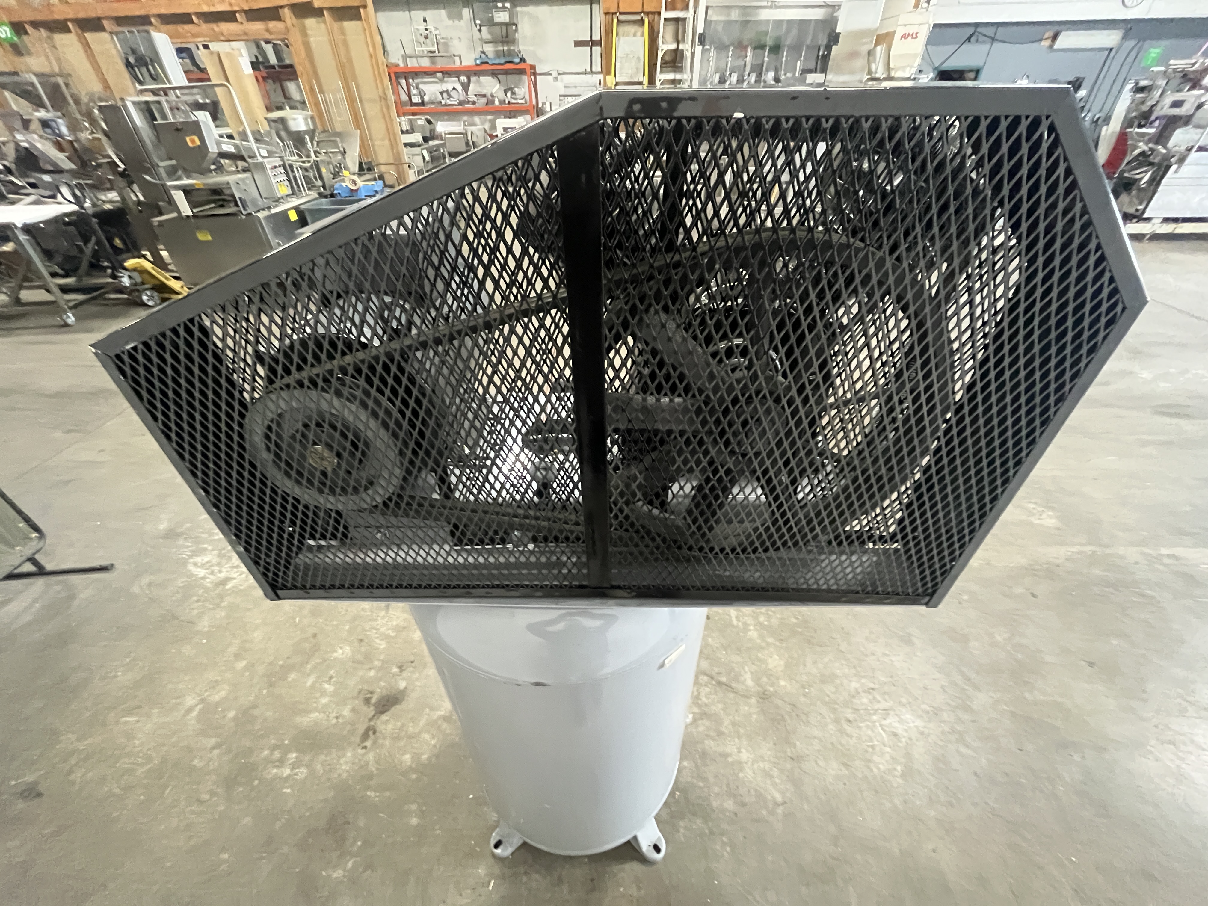 Used King 7.5hp Vertical Air Compressor