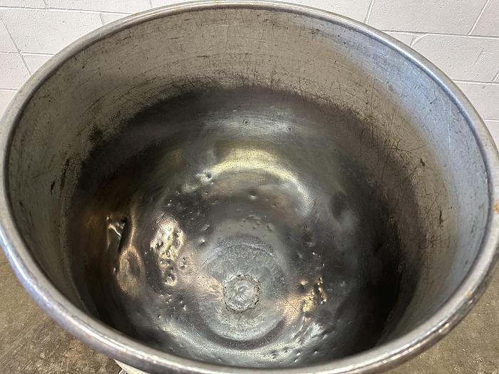 Used Hobart 140 Qt Bowl & Paddles