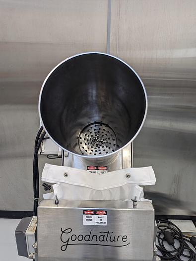 Used Good Nature X1 Cold Press Juicer EG260