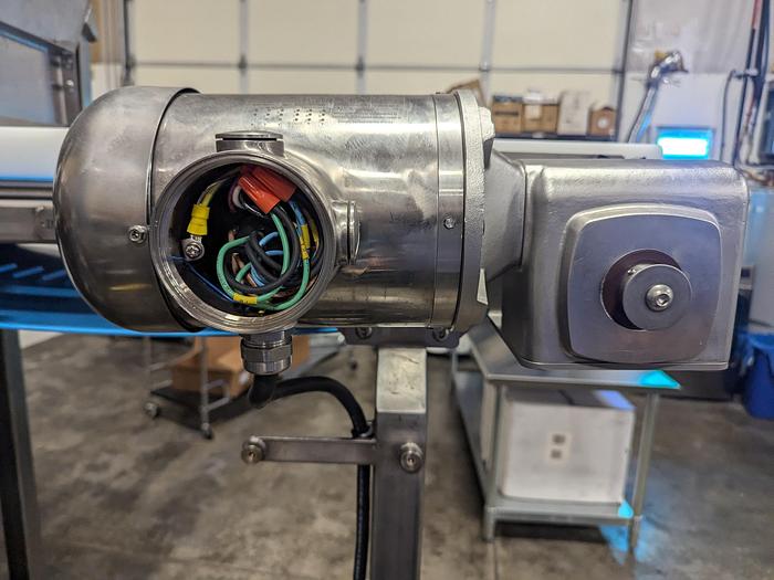 Used Innotech Hopper Feeder