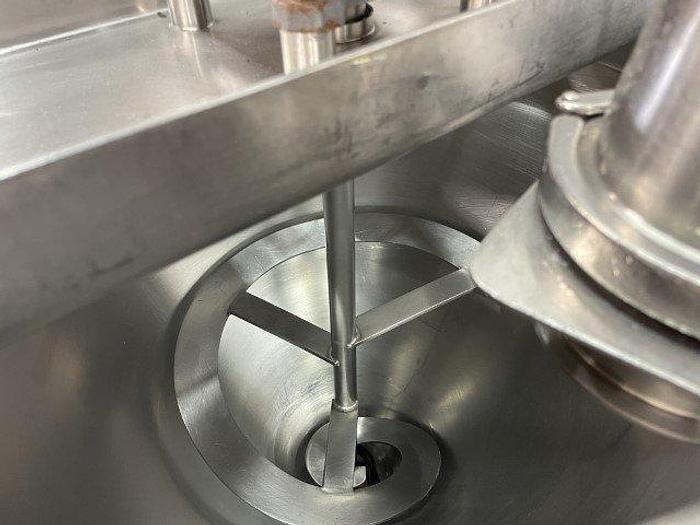 Used Volumetric Piston Pump Filler