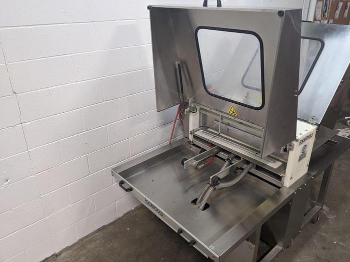Used FoodTools CS-10TWW Sheet Cake Slicer
