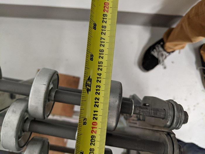 Used NestaFlex 376 Flexible Gravity Conveyor