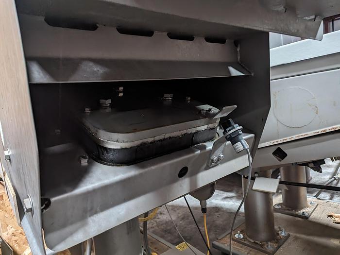 Used FMC FoodTech Shaker Conveyor